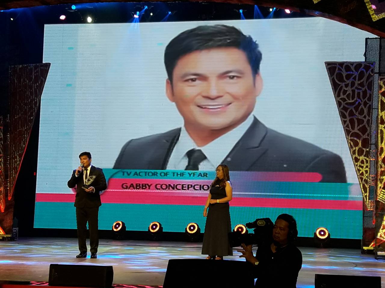 D81A8DD0-3477-4C2C-8B5F-DE12326C6FCE